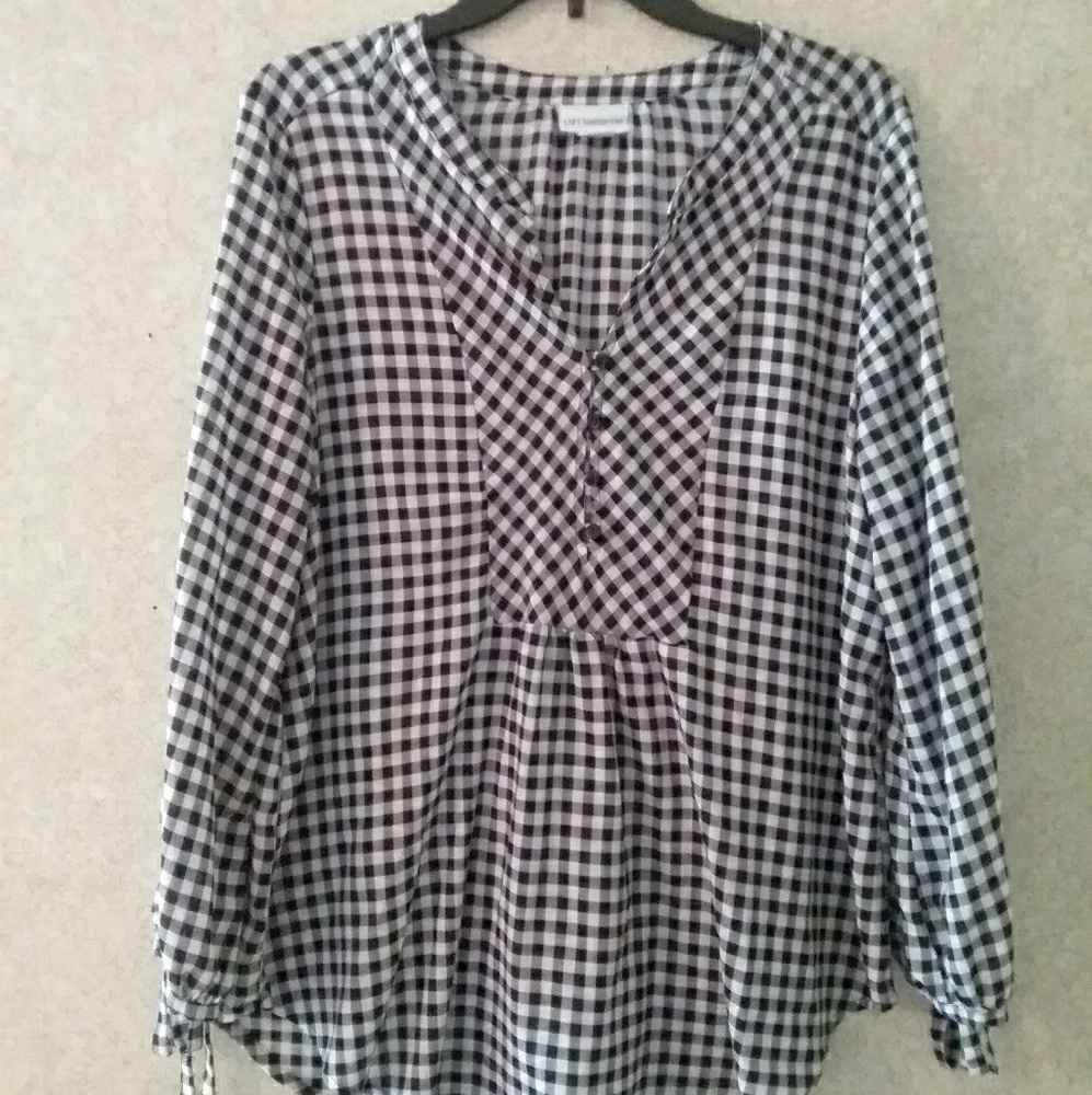 Liz Claiborne blouse shirt tunic